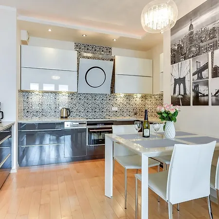 The Marine Plaza - Sea Towers Apartment Gdynia