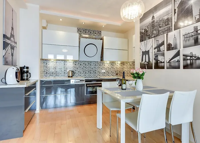 The Marine Plaza - Sea Towers アパート グディニャ