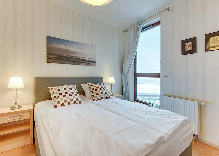 アパート The Marine Plaza - Sea Towers